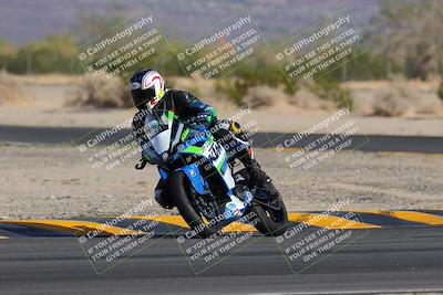 media/Nov-05-2022-SoCal Trackdays (Sat) [[f8d9b725ab]]/Turn 5 (940am)/